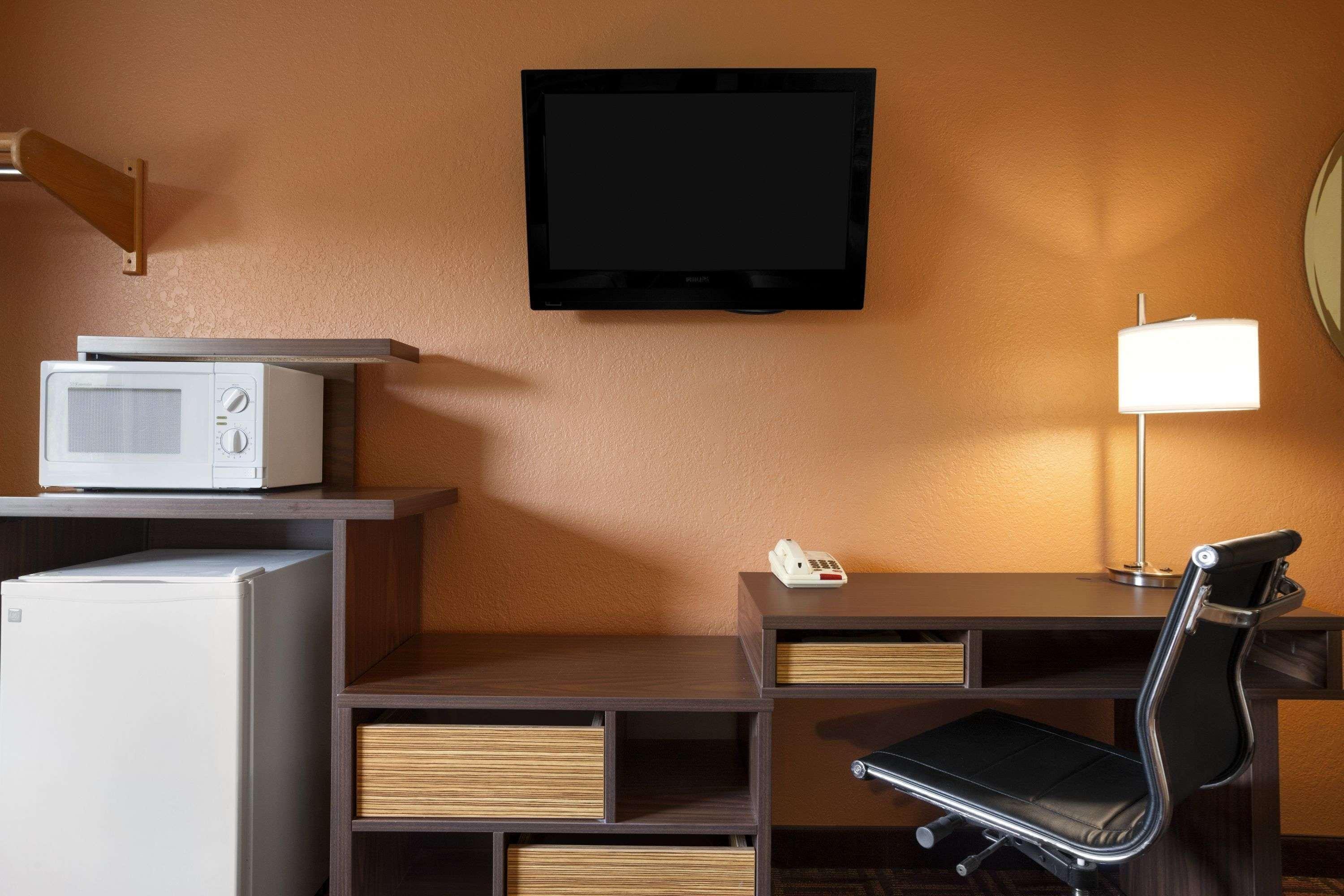 במוטל Super 8 By Wyndham Fairview Heights-St. Louis מראה חיצוני תמונה
